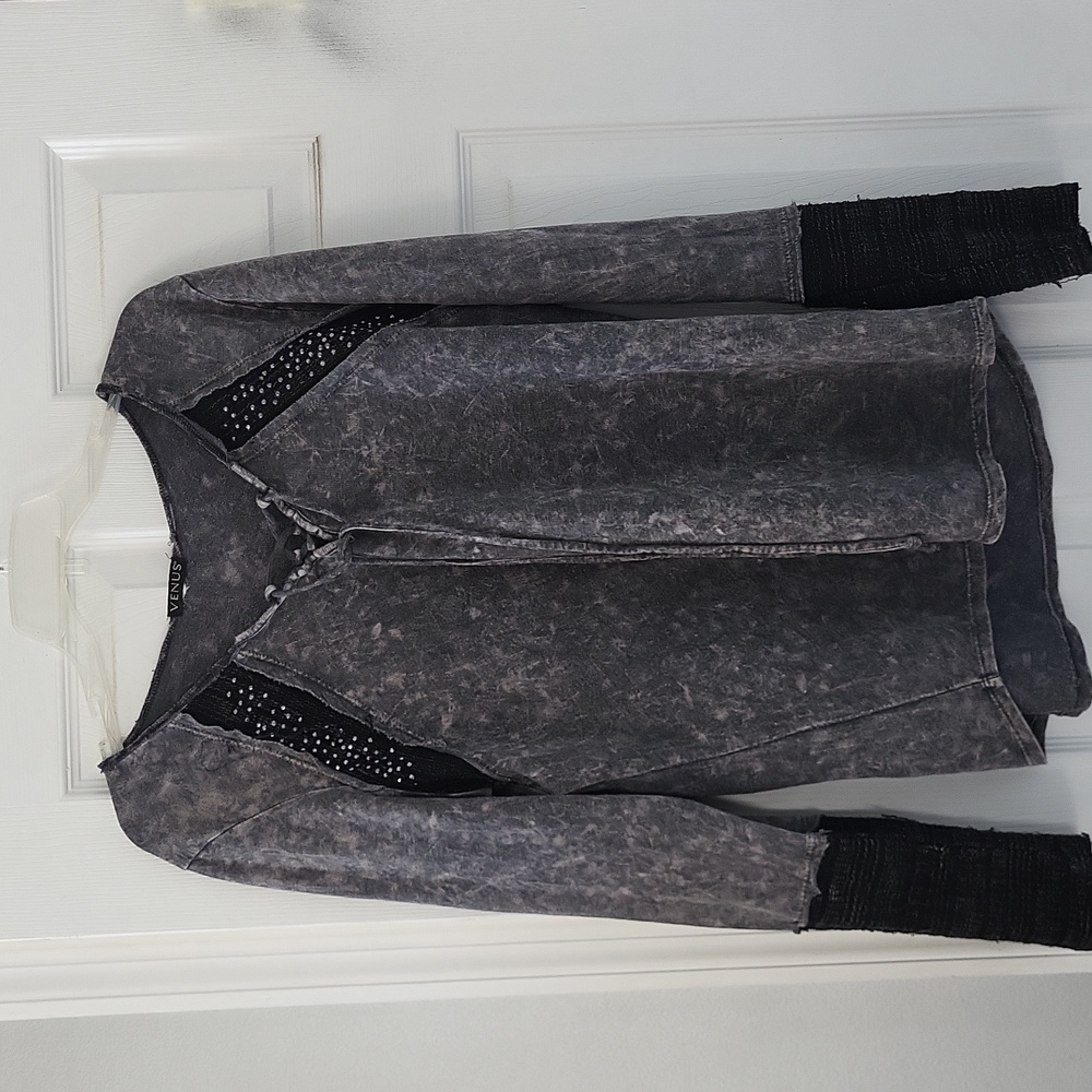 Sparkly long sleeve shirt